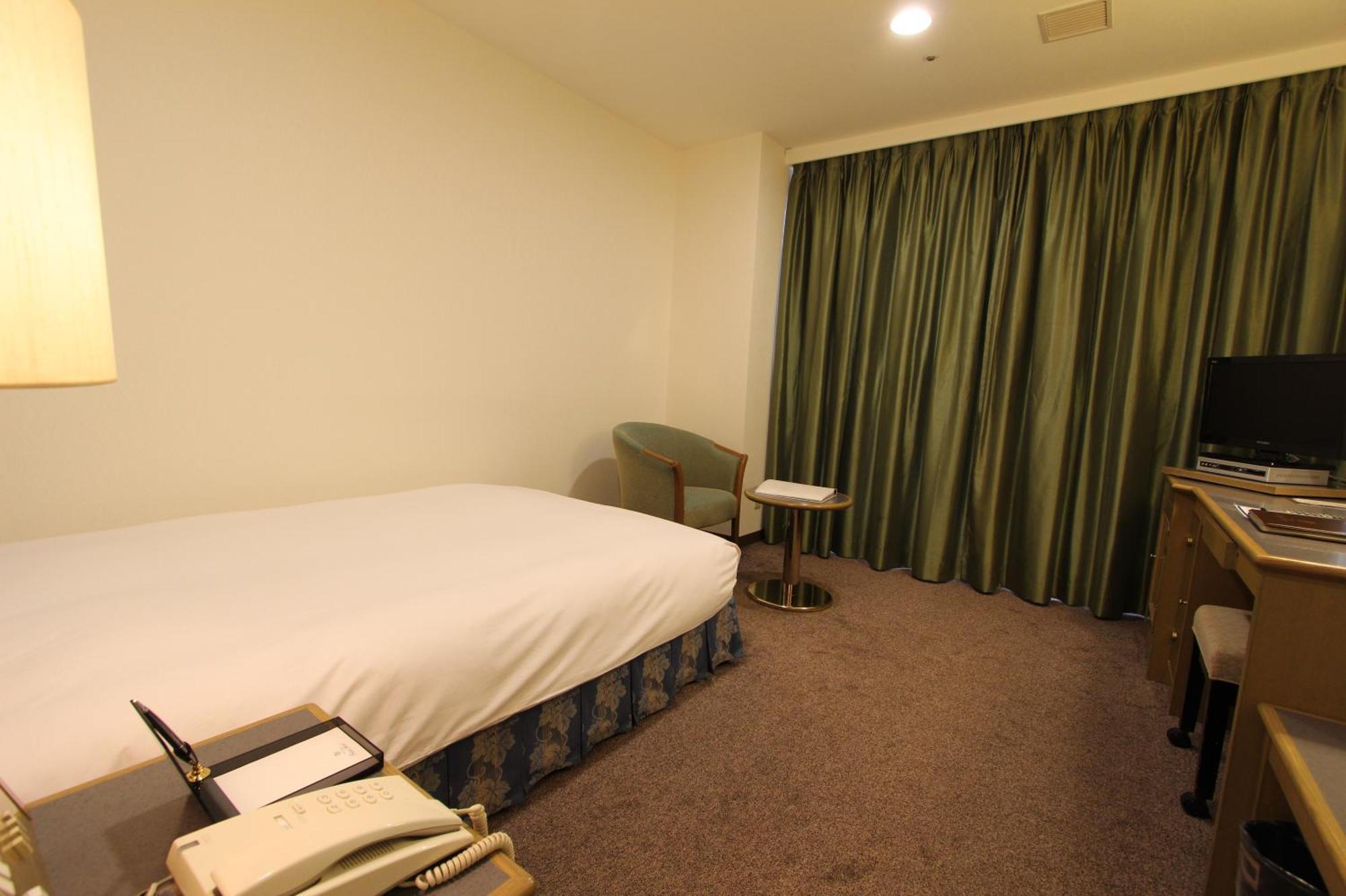 Shimonoseki Grand Hotel Quarto foto